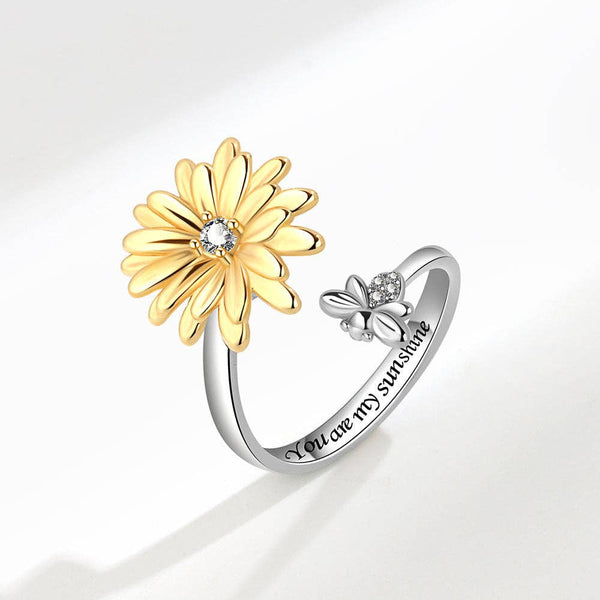 DAISY BEE ANXIETY FIDGET SPIINER RING IN SILVER-RING-MODE-Couture-Boutique-Womens-Clothing